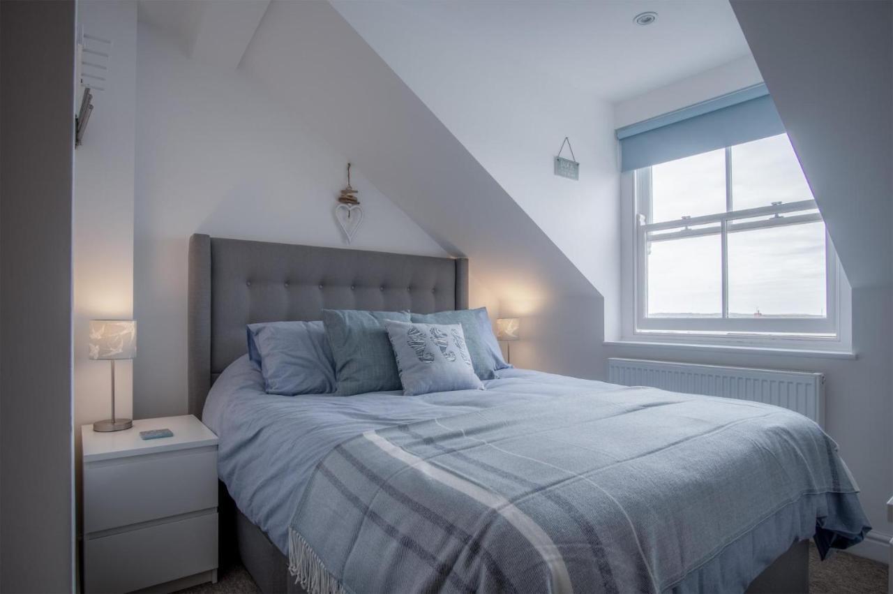 Ramsey Apartment - 2 Bedroom Apartment - Tenby Dış mekan fotoğraf