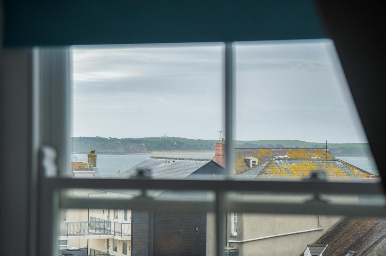 Ramsey Apartment - 2 Bedroom Apartment - Tenby Dış mekan fotoğraf